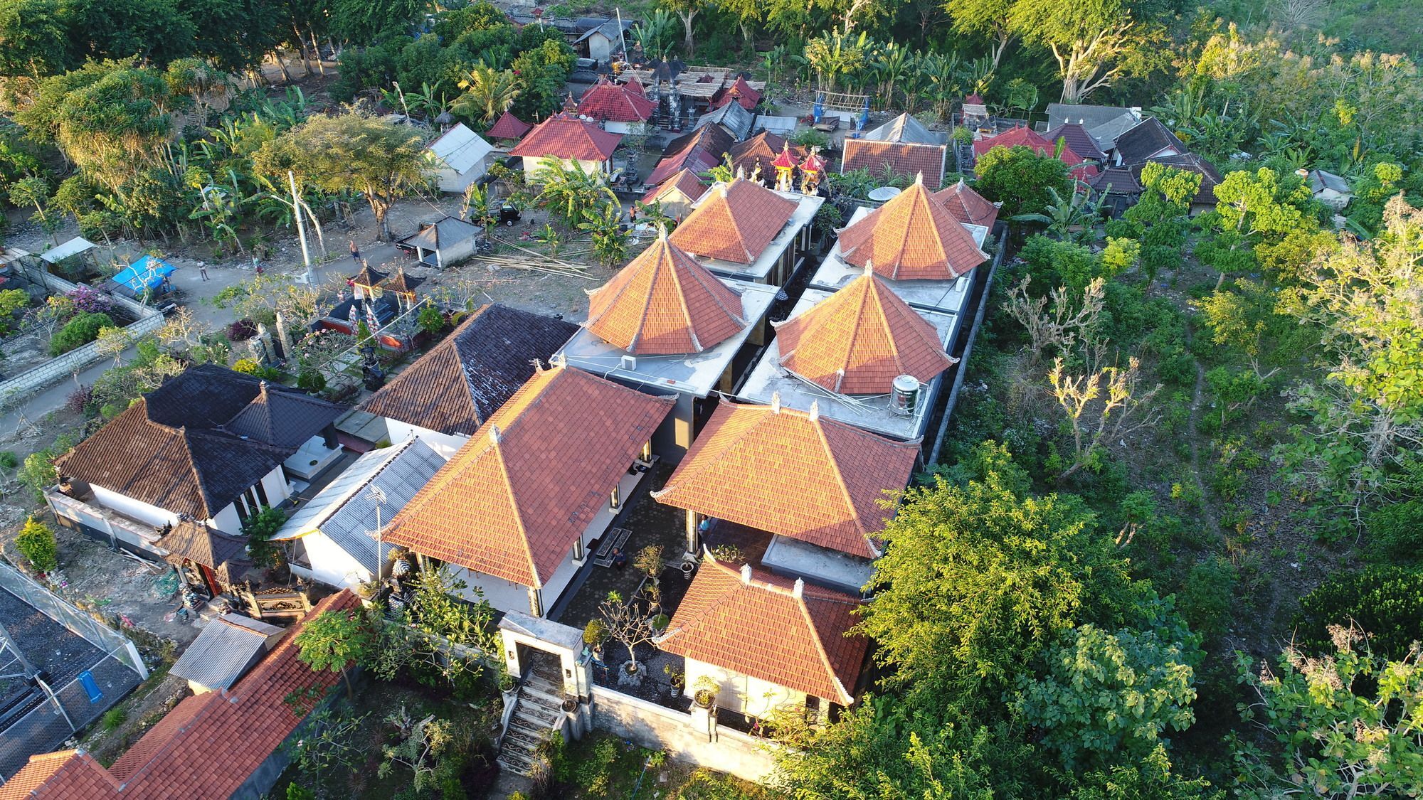 Villa Amari By Wizzela Batumadeg Exteriör bild